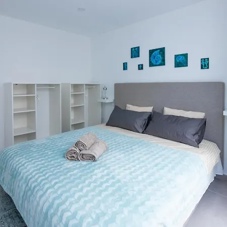 Green Two-Bedrooms Apartment - Newly Built Corralejo