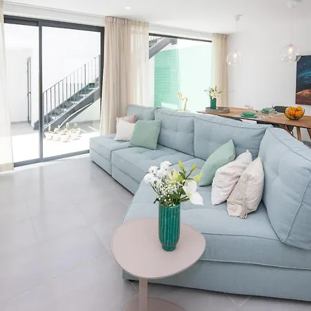 Green Two-Bedrooms Apartment - Newly Built Lejlighed